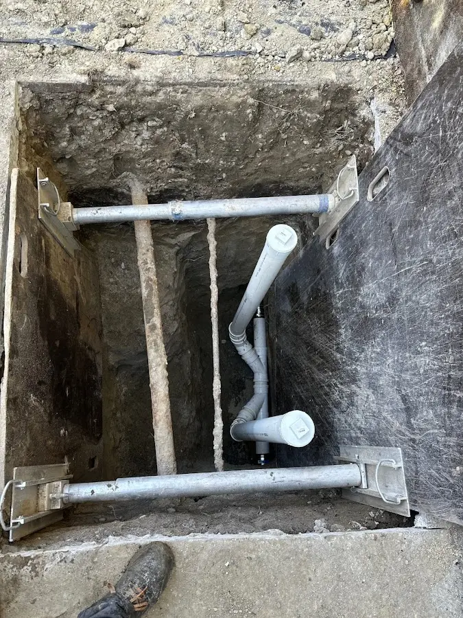 Experienced plumber completing Drain Cleaning work in Escanaba